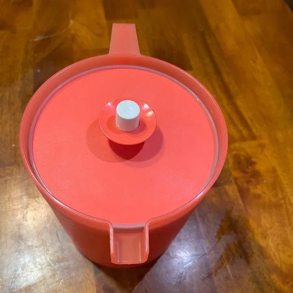 Vintage Tupperware Pitcher Set – Pink & Orange - Picture 5 of 10